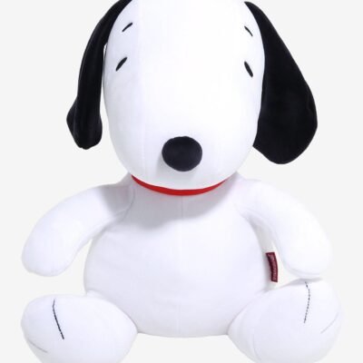 Snoopy Peanuts Plush Stuffed Toy in Mug Cup Display